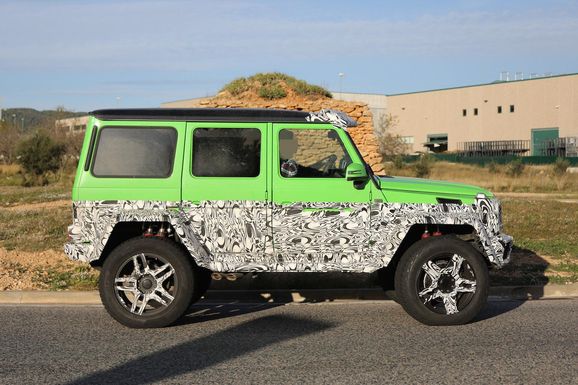 Mercedes G-klass snart i galet grön monsterversion