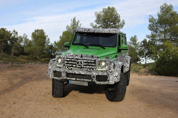 Mercedes G-klass snart i galet grön monsterversion