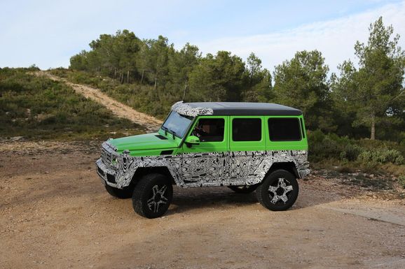Mercedes G-klass snart i galet grön monsterversion