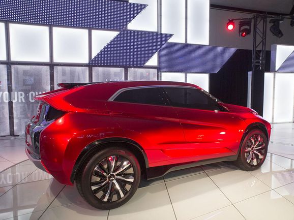 Mitsubishis snyggaste – eller ren Evoque-kopia?