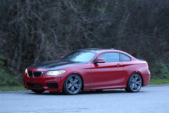 Mystisk testbil från BMW fångad – vad är detta?