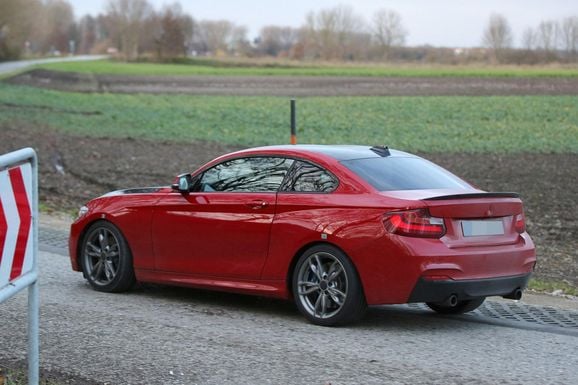 Mystisk testbil från BMW fångad – vad är detta?