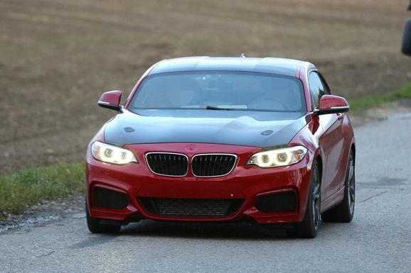 Mystisk testbil från BMW fångad – vad är detta?