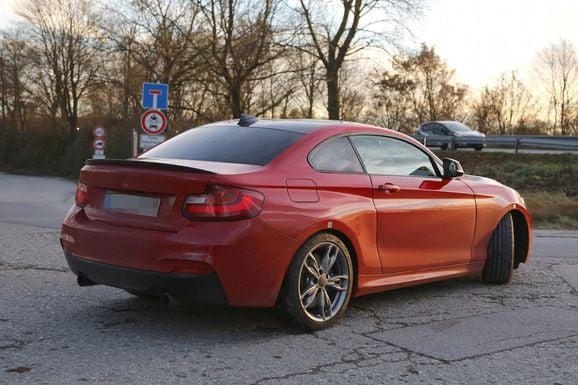 Mystisk testbil från BMW fångad – vad är detta?