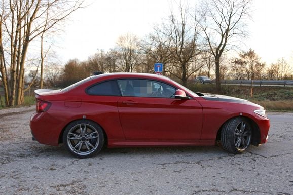 Mystisk testbil från BMW fångad – vad är detta?