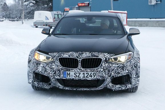 BMW testkör mystisk prototyp på svensk väg