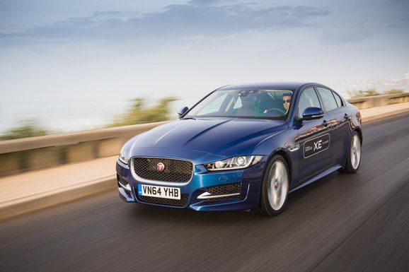 Vi provkör Jaguar XE: 