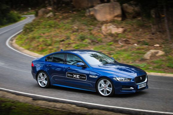 Vi provkör Jaguar XE: 
