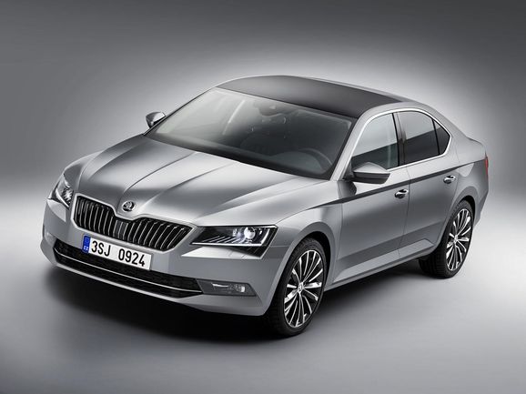 Nya Skoda Superb blir en ”Super-Passat”