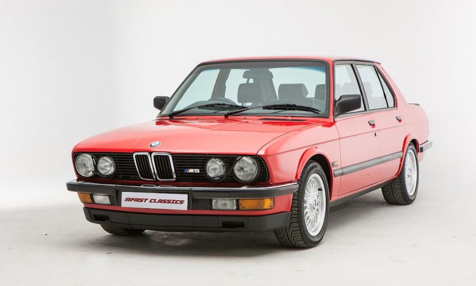 Bilsäljaren som lockar med fantastiska 80-talsklassiker