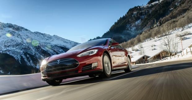 Sportlovskul: Här kan du provköra nya bilar i fjällen