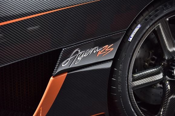 Koenigsegg Agera RS – racebil med regplåt