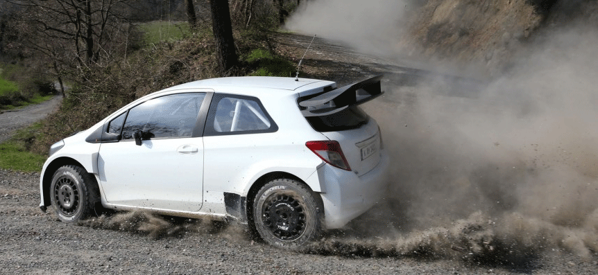 Följ med på hemligt vintertest av ny WRC-bil