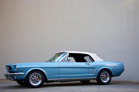 Klassisk Mustang – nybyggd med modern teknik