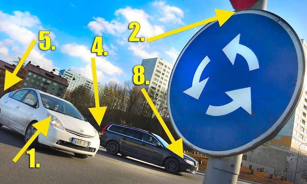 Scooterförare krockar tre gånger – får sitt straff