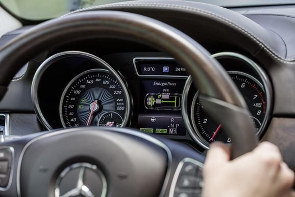 Glöm M-klass – nu byter den namn till Mercedes GLE