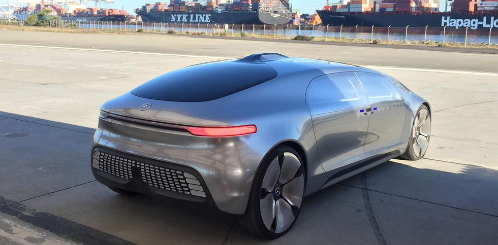 Vi provåker Mercedes nya lyxbil: 