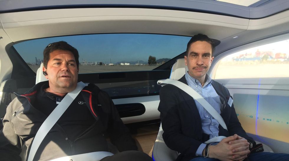 Vi provåker Mercedes nya lyxbil: 