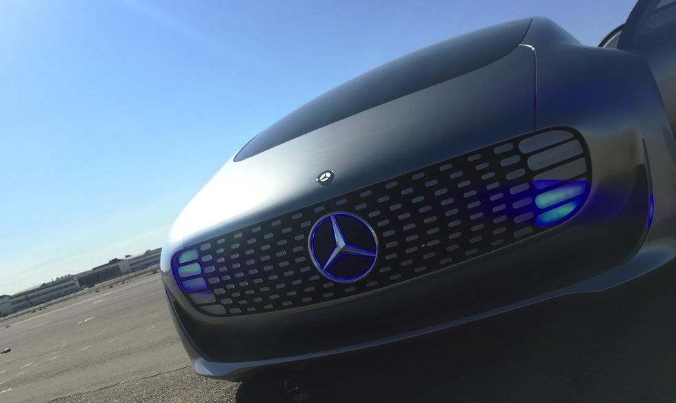 Vi provåker Mercedes nya lyxbil: 