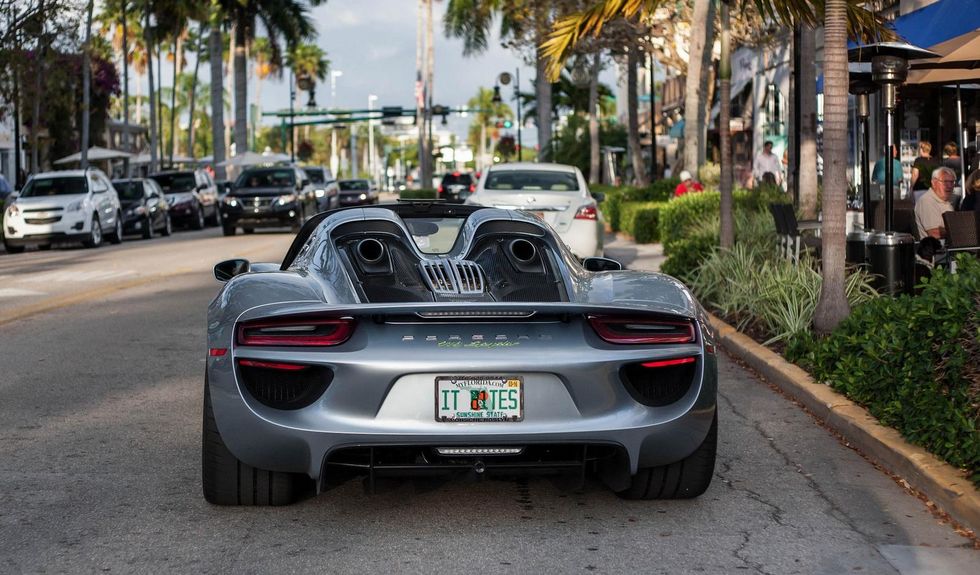 Världens tuffaste mormor – vad säger Zlatan?