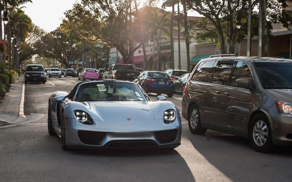 Världens tuffaste mormor – vad säger Zlatan?