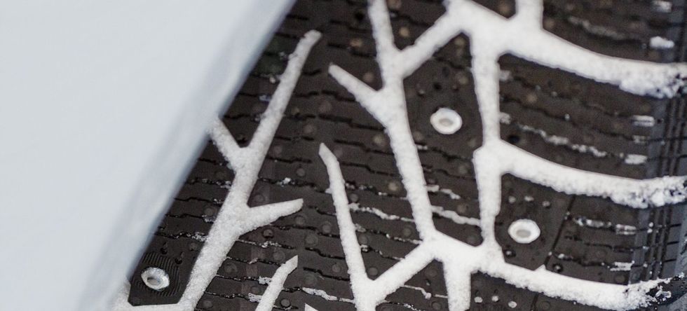 Tillåtet med dubbdäck – men bara vid spritköp