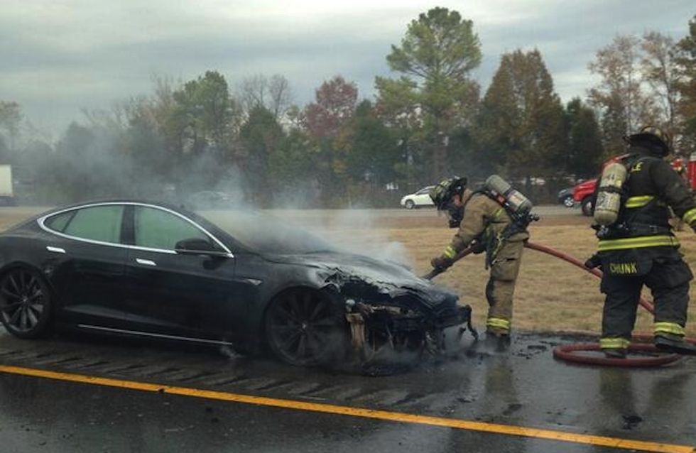 Tredje branden med en Tesla Model S