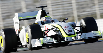 Svensk förare kör Formel 1 2014