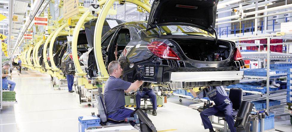 Här är modellen som lyfter Mercedes