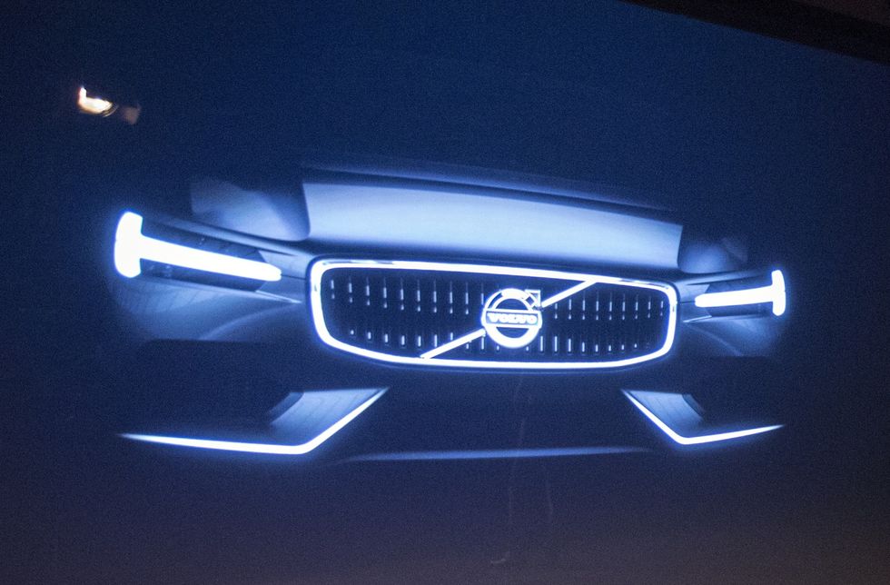 Volvo visar sitt nya ansikte på XC90