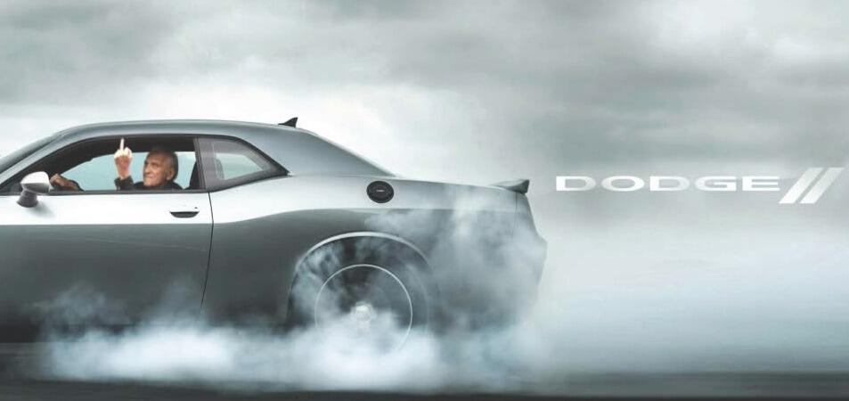 Dodge ger långfingret – och hånar Volkswagen