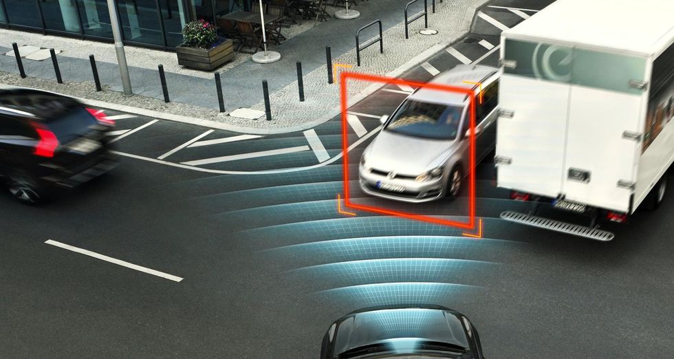 Volvo XC90 blir först med flera nya säkerhetssystem