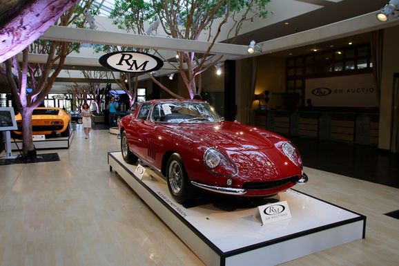 Utmaningen: Märke och modell på bilarna, tack!