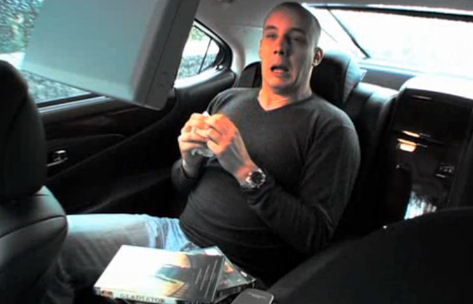 Klassiska klipp: Här gör testchefen en pinsam miss