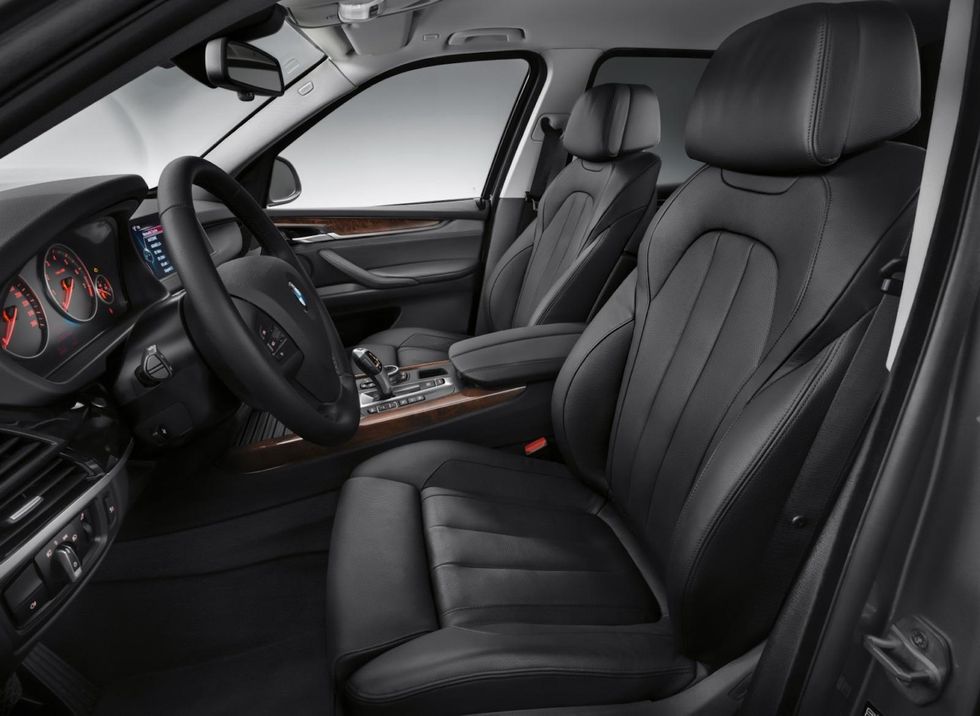 Säkerhetspolisens drömbil är här – BMW X5