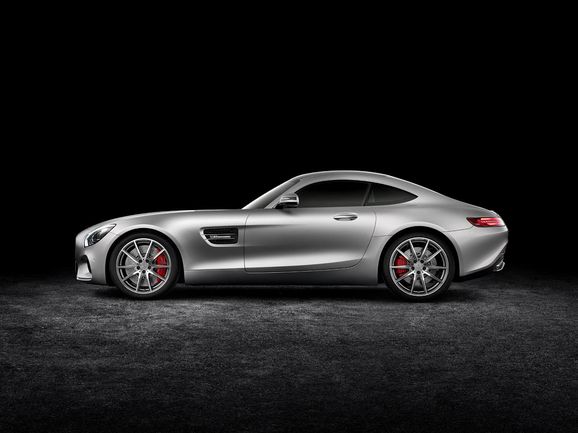 Motorexperten om nya Mercedes-AMG GT