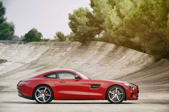 Motorexperten om nya Mercedes-AMG GT