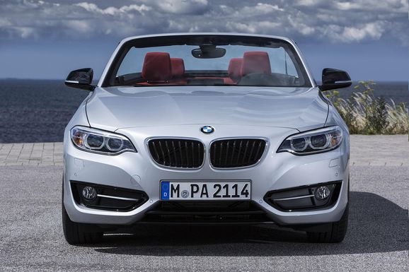 BMW:s nya 2-serie kapar taket