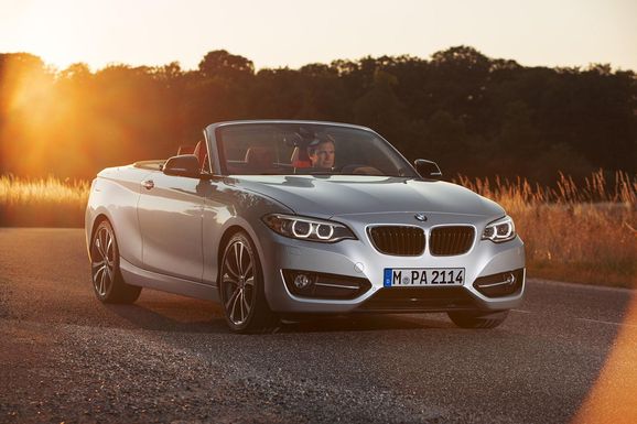 BMW:s nya 2-serie kapar taket