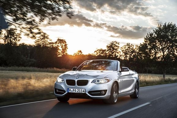 BMW:s nya 2-serie kapar taket