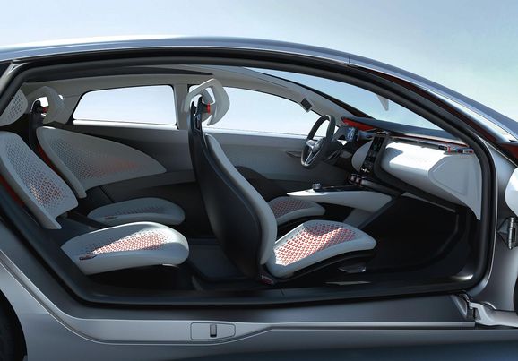 1-litersbil med 100 nyheter - vilka vill du se i din bil?