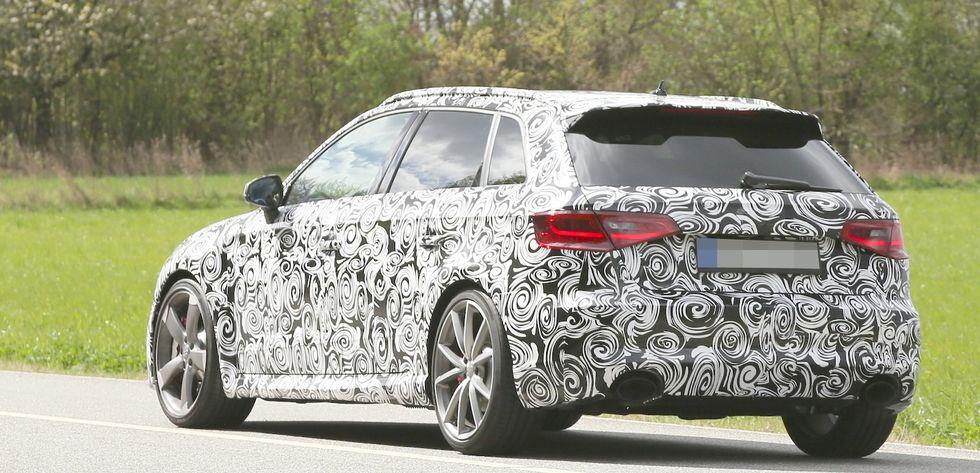 Nya Audi RS 3 blir starkare, snabbare och roligare