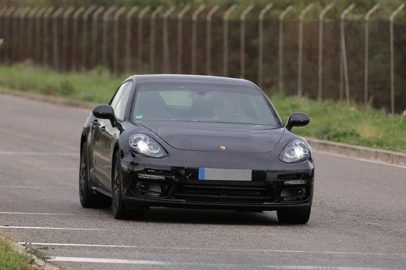 Bästa spionbilderna hittills på nya Porsche Panamera