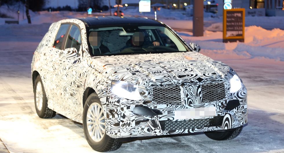 Nya Mercedes GLK fångad på svenska vägar