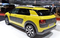 Hetast i Genève när ams-läsarna får bestämma