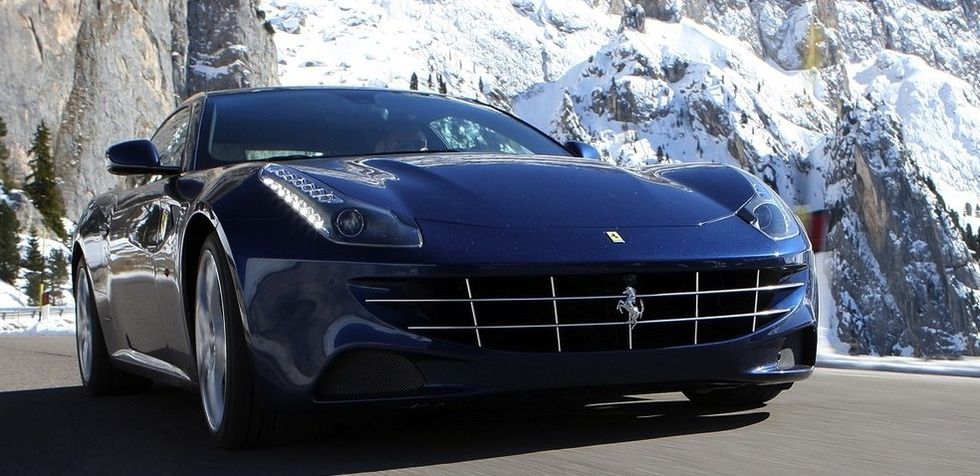 Ferrari lockar med längsta nybilsgarantin – tolv år