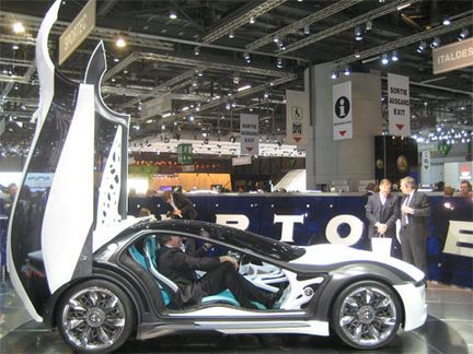 Bertone Pandion - bilen med örnvingar