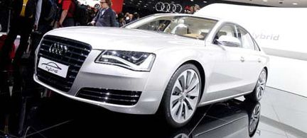 Audi A8 hybrid - supersnålt "koncept"