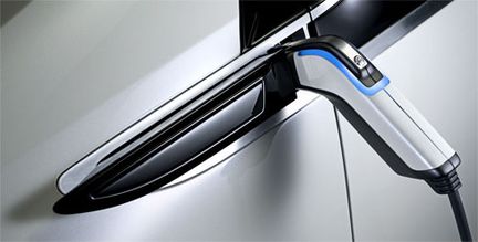 Opel Ampera laddad inför Genève