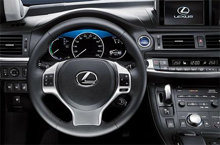 Lexus CT 200h - officiella bilder